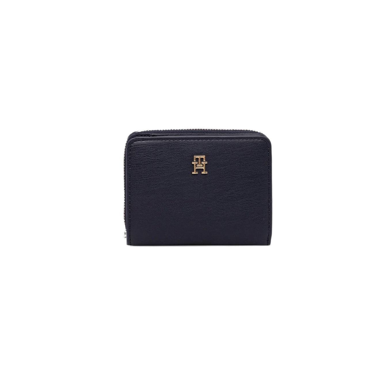 Tommy Hilfiger Women's Wallets