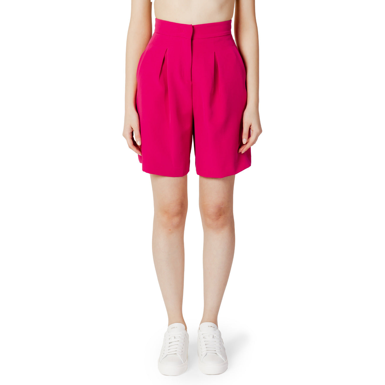 Hinnominate Women's Shorts