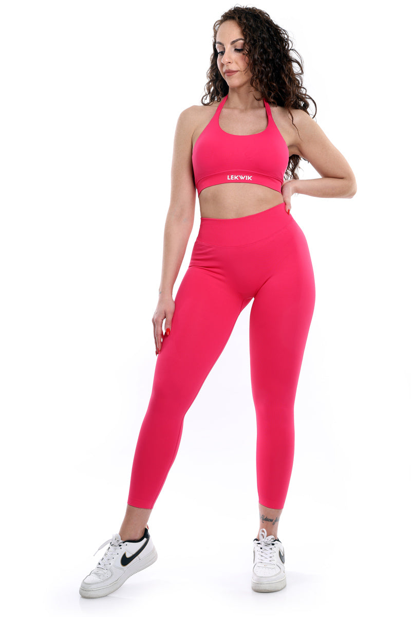 Pink sports top model IMMO
