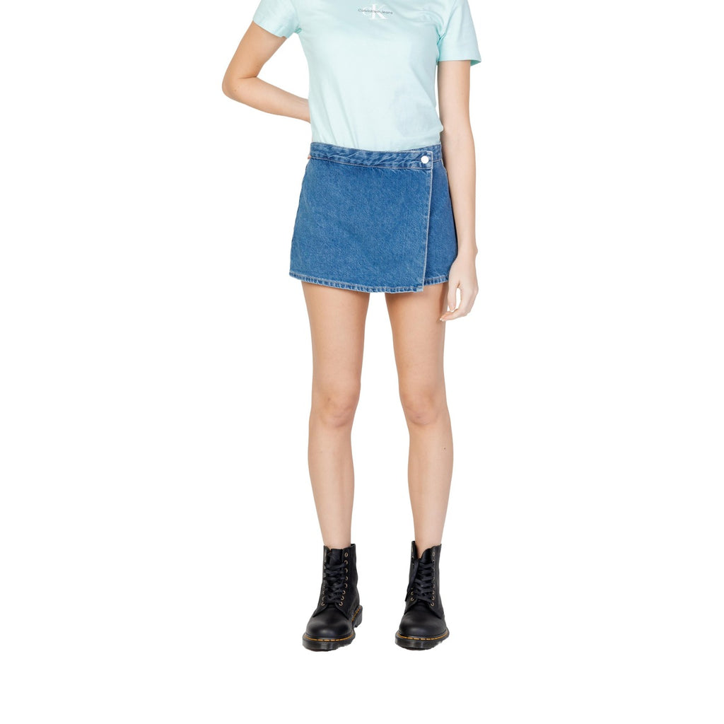Calvin Klein Jeans Shorts Women