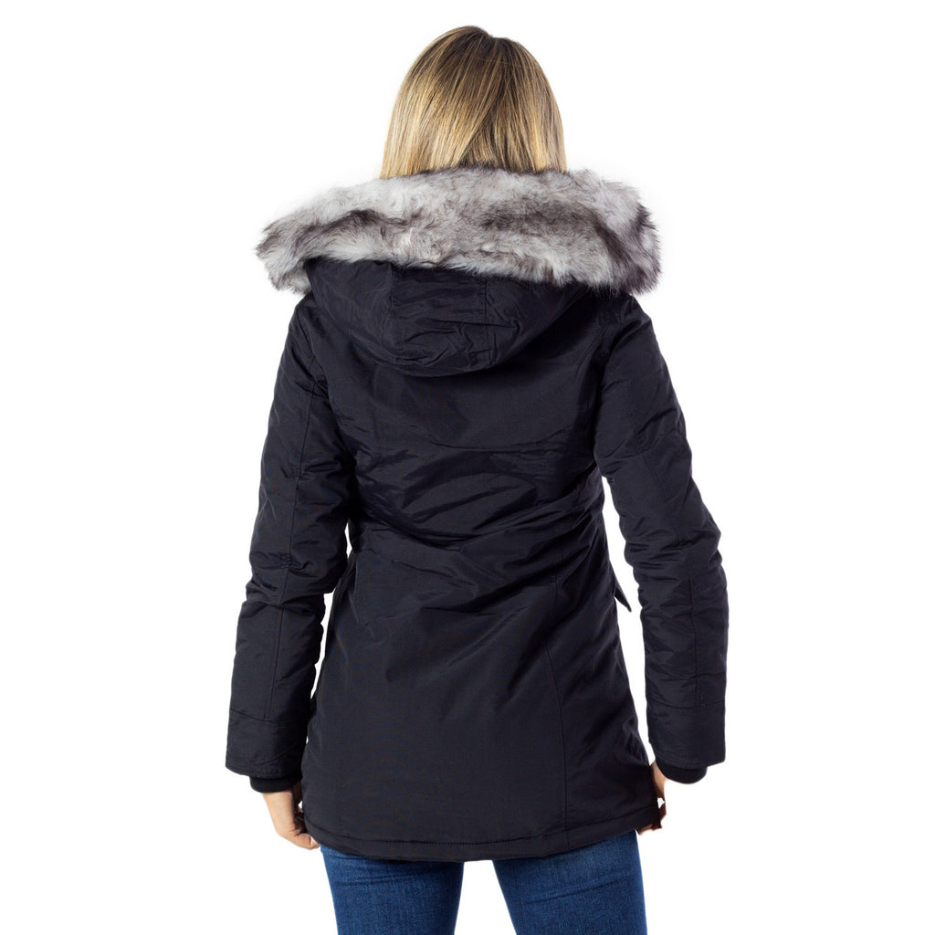 No Zone Women's Jacket