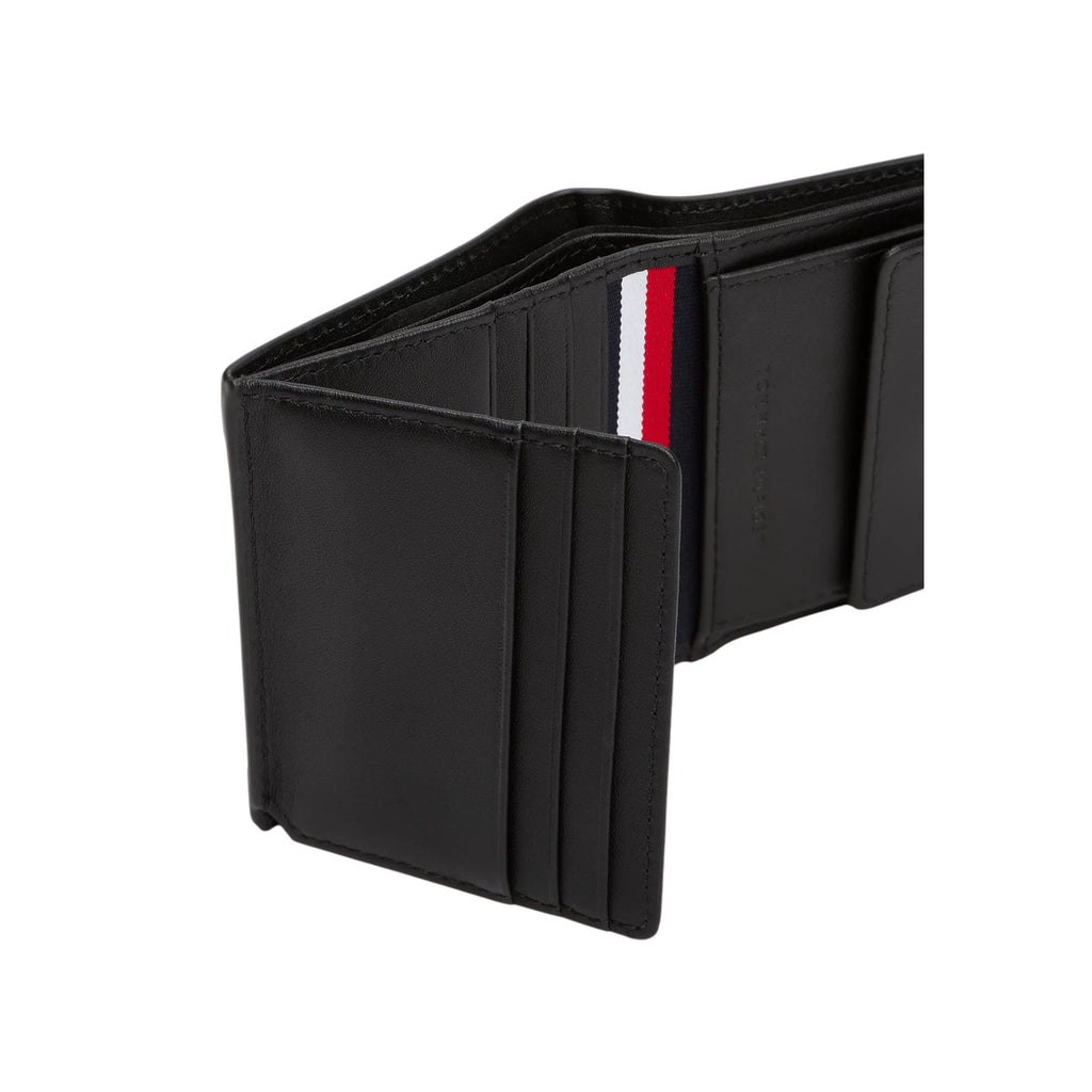 Tommy Hilfiger Men's Wallets
