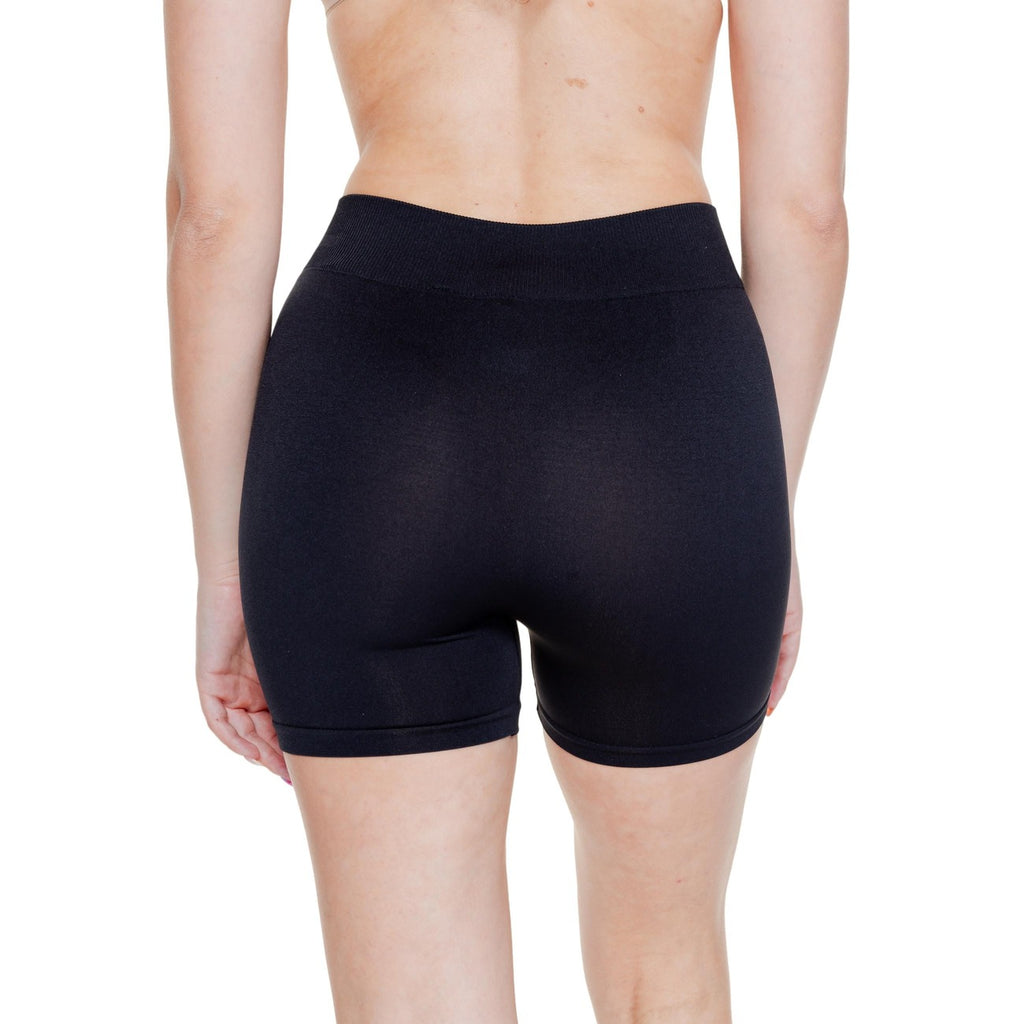 Vero Moda Women's Shorts
